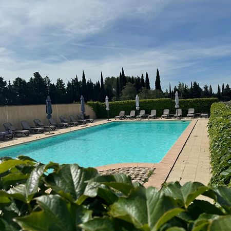 Hotel Terriciae Aux Portes De Maussane Les Alpilles Bagian luar foto