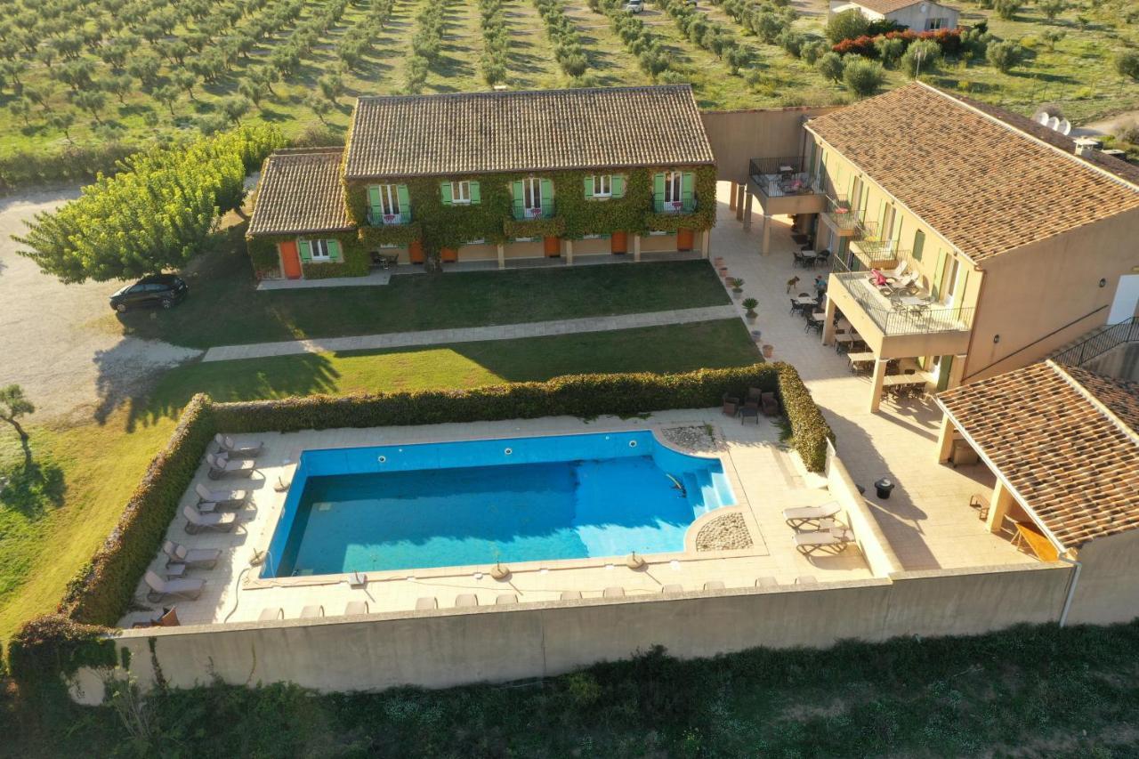 Hotel Terriciae Aux Portes De Maussane Les Alpilles Bagian luar foto