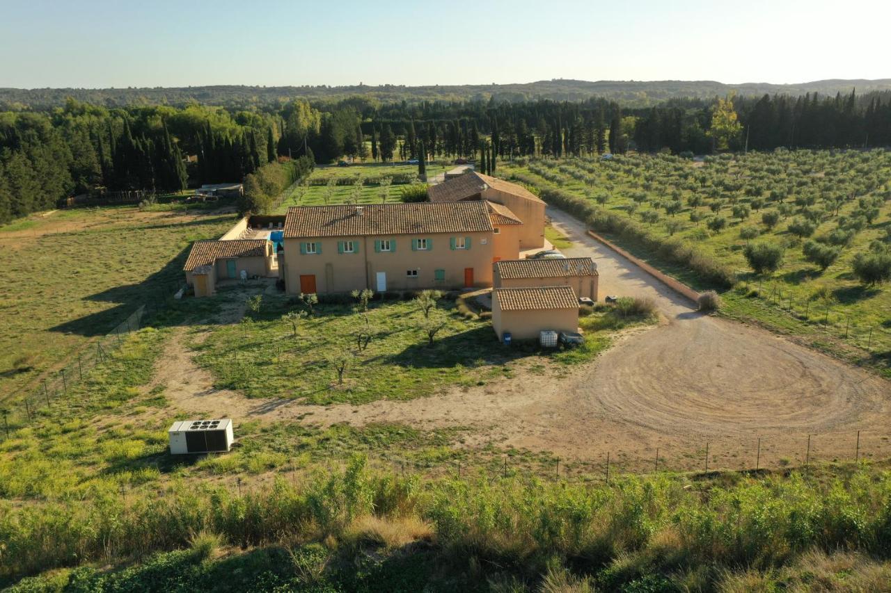 Hotel Terriciae Aux Portes De Maussane Les Alpilles Bagian luar foto