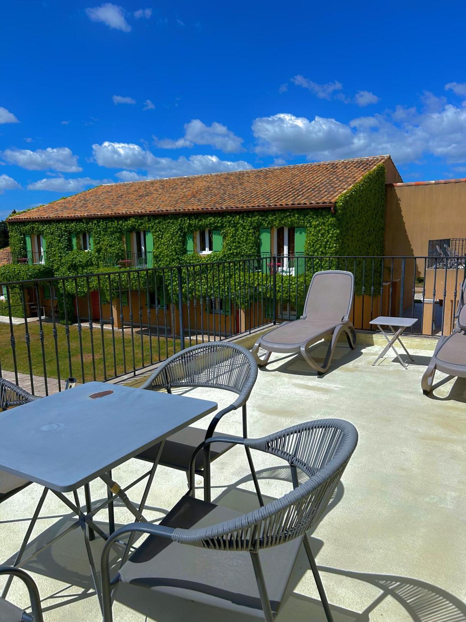 Hotel Terriciae Aux Portes De Maussane Les Alpilles Ruang foto