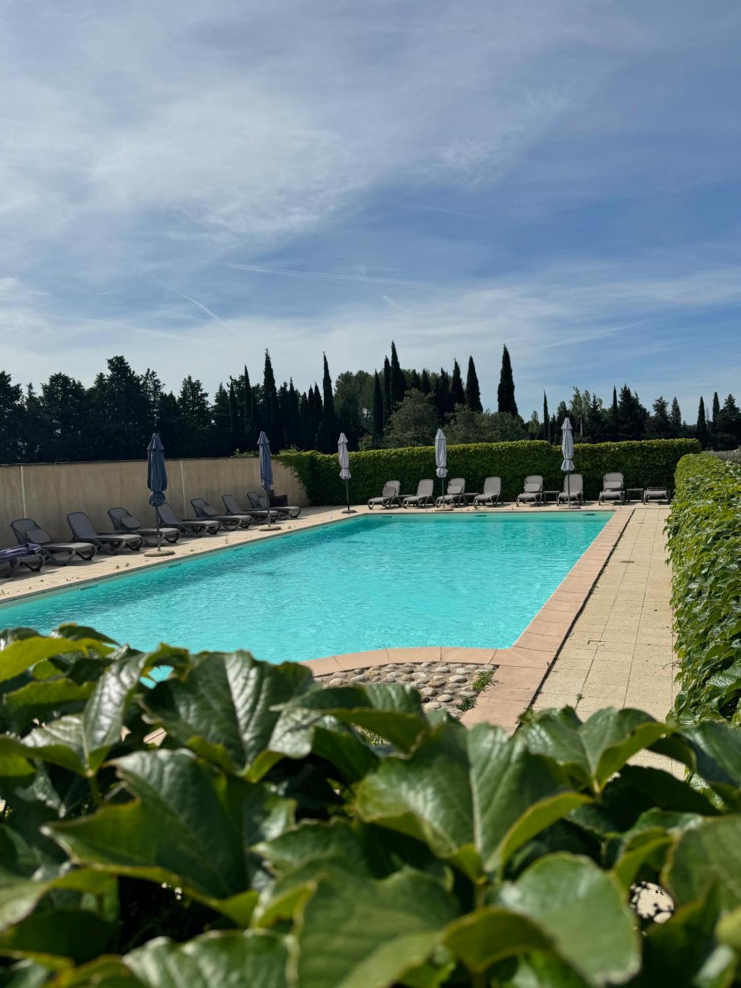 Hotel Terriciae Aux Portes De Maussane Les Alpilles Bagian luar foto
