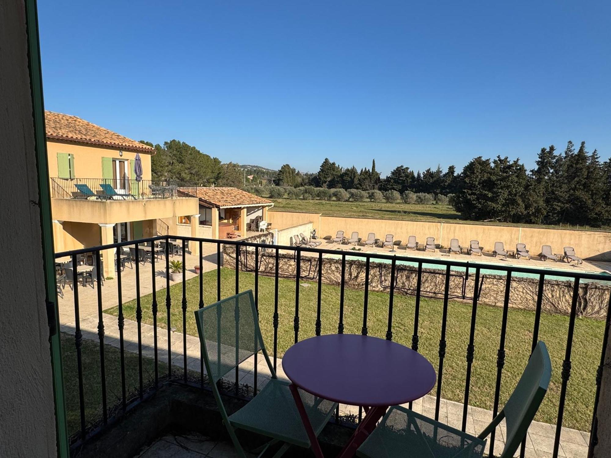Hotel Terriciae Aux Portes De Maussane Les Alpilles Bagian luar foto